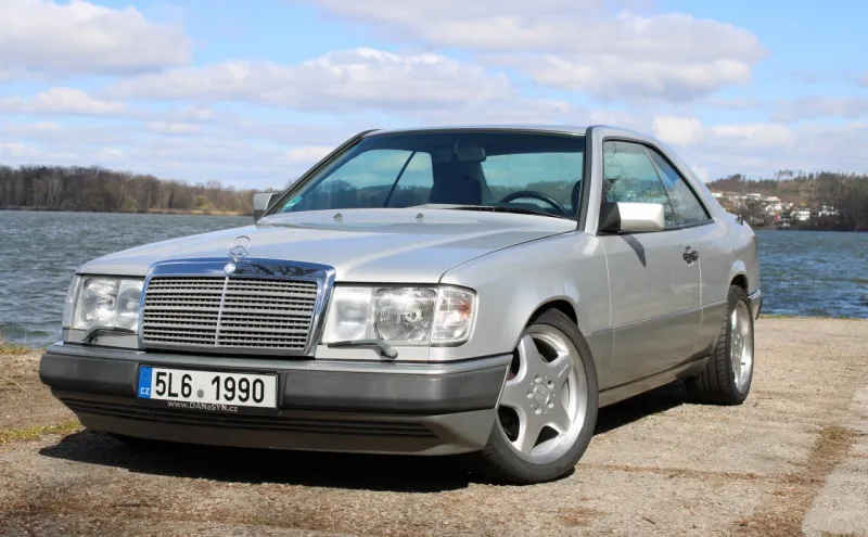 Mercedes-Benz 300 W124 300CE 24V 162kw 1990