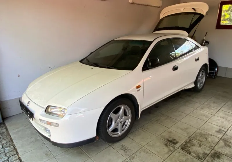 Mazda 323 F 1994