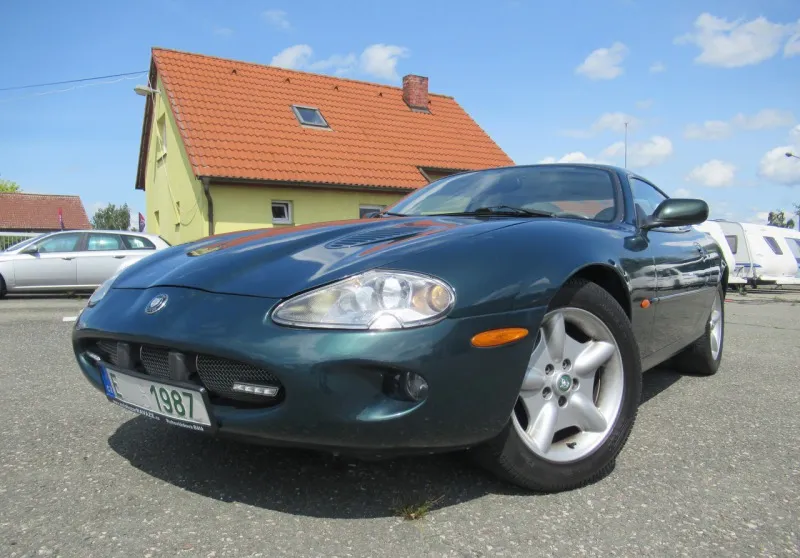 Jaguar XK8 Servisní knížka 1998