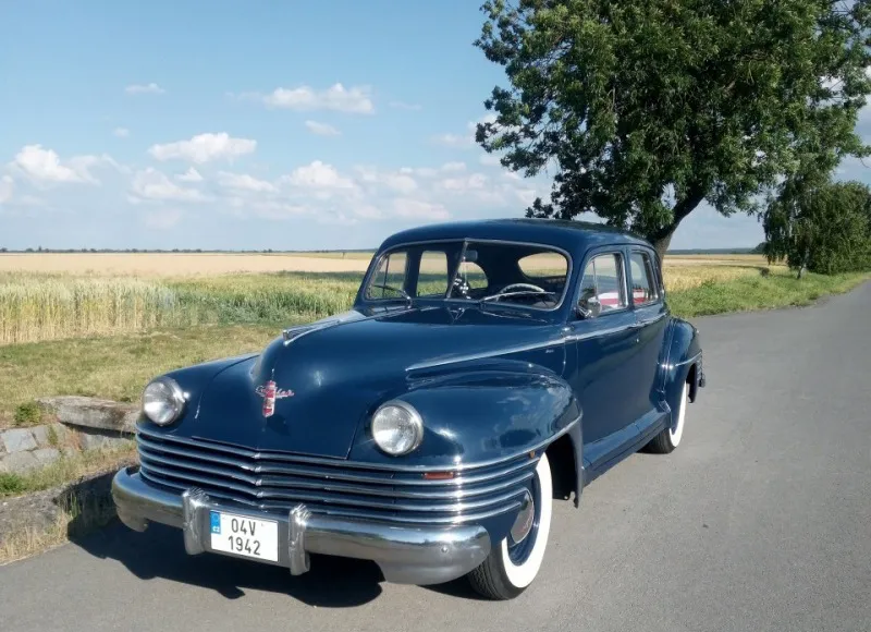 Chrysler ROYAL 4,1 L 1942