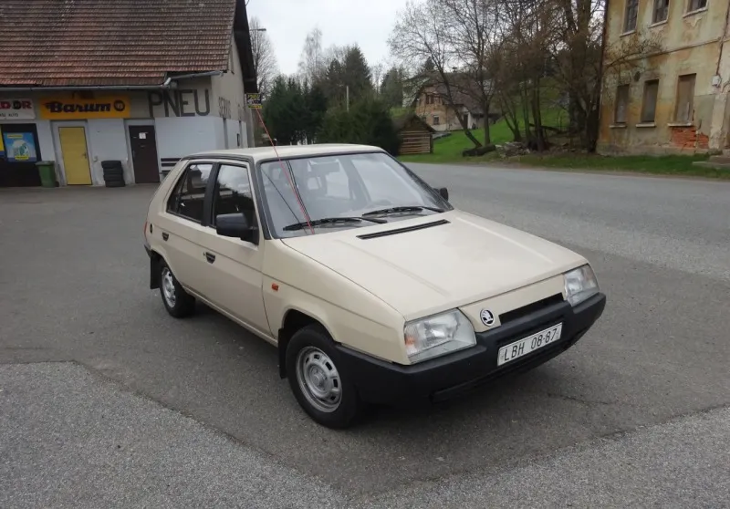 Škoda Favorit 1988