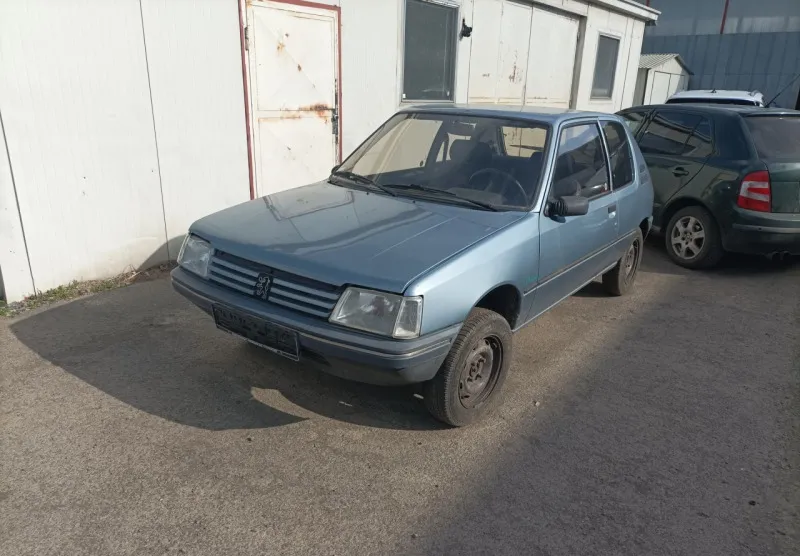 Peugeot 205 1991