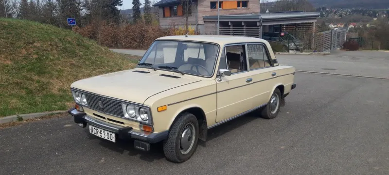 Lada 2103 VAZ 21061 1984