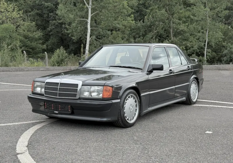 Mercedes-Benz 190 190E 2.5-16v 1988