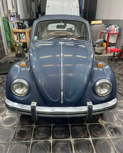 Volkswagen Brouk TYP 1 r. 1970 Cobalt Blue 1970