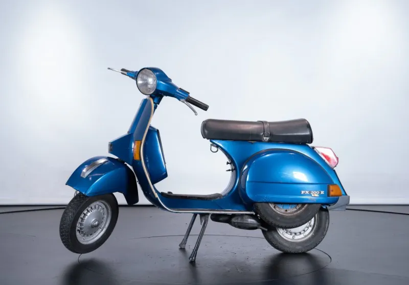 Piaggio Vespa P200 E 1984