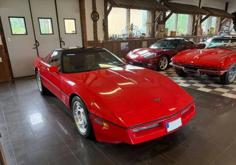 Chevrolet Corvette C4 ZR1 1990
