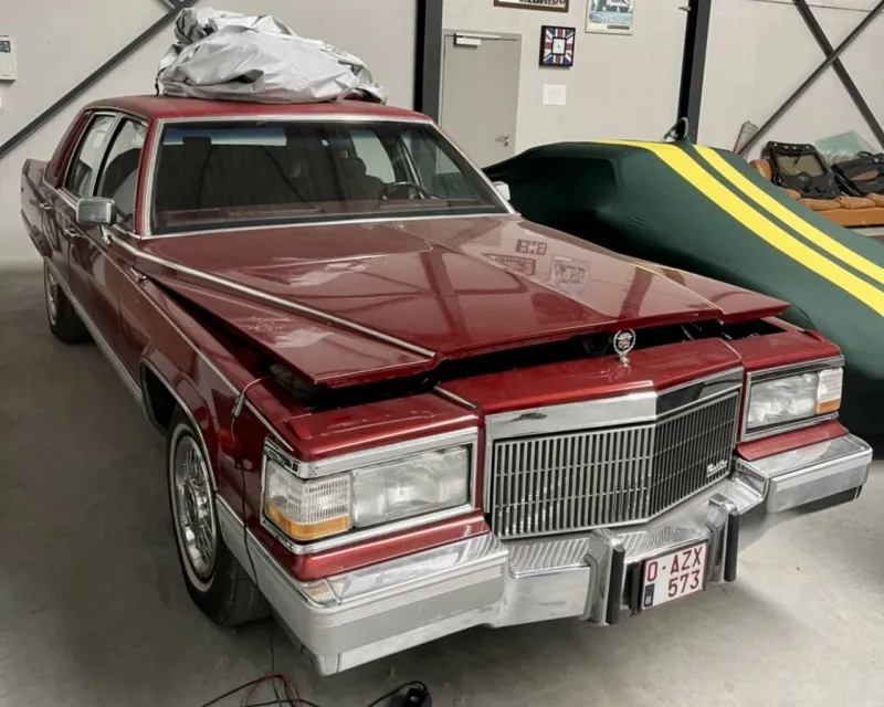 Cadillac Brougham 1992