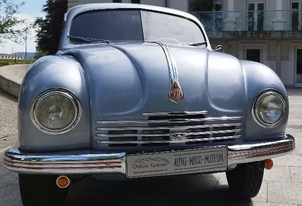 Tatra 600 Tatraplan 1951
