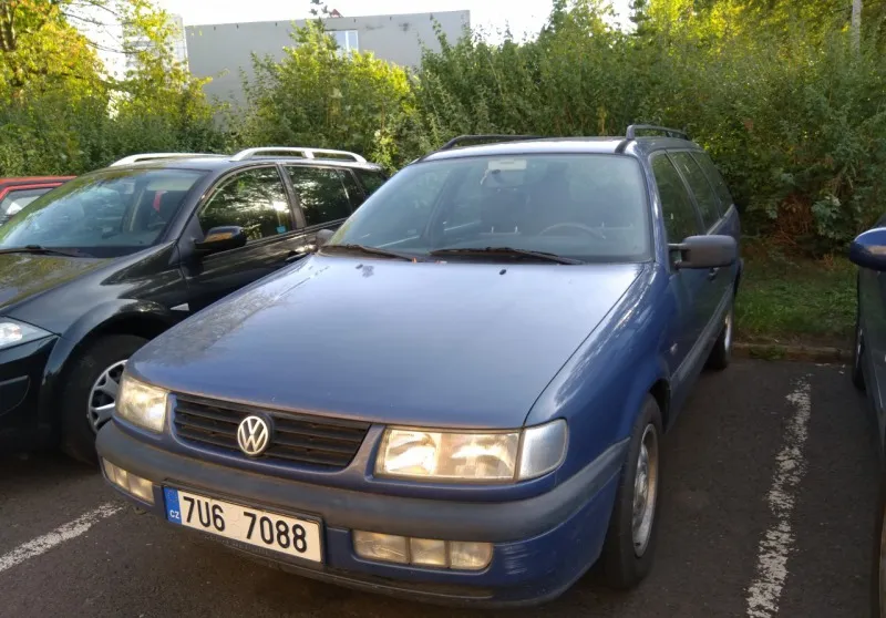 Volkswagen Passat M1 1994