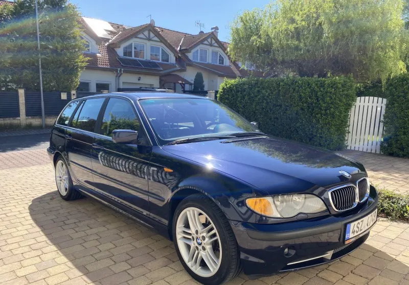 BMW 3 330 i, E46 2001