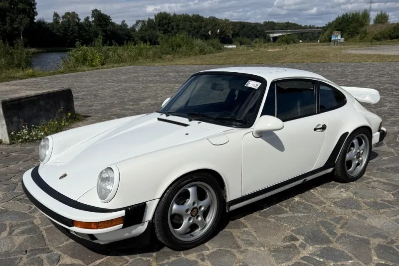 Porsche 911 Carrera GSuper Charged 1989