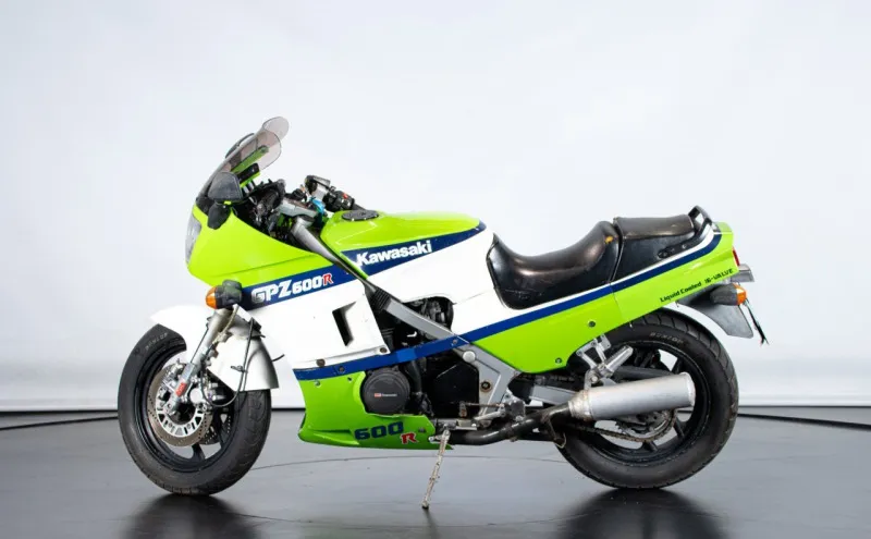 Kawasaki GPZ 600 R 1985