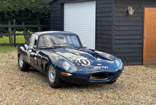 Jaguar E-Type (2) 1962