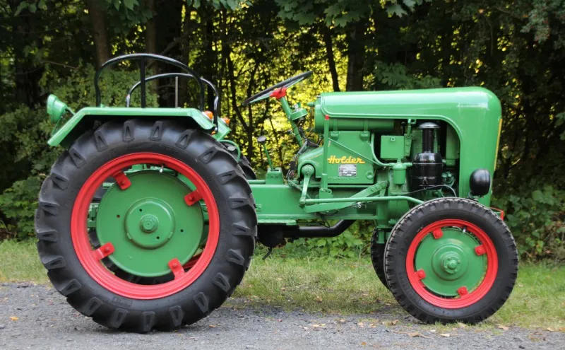 Holder B-10 rok 1956 1956