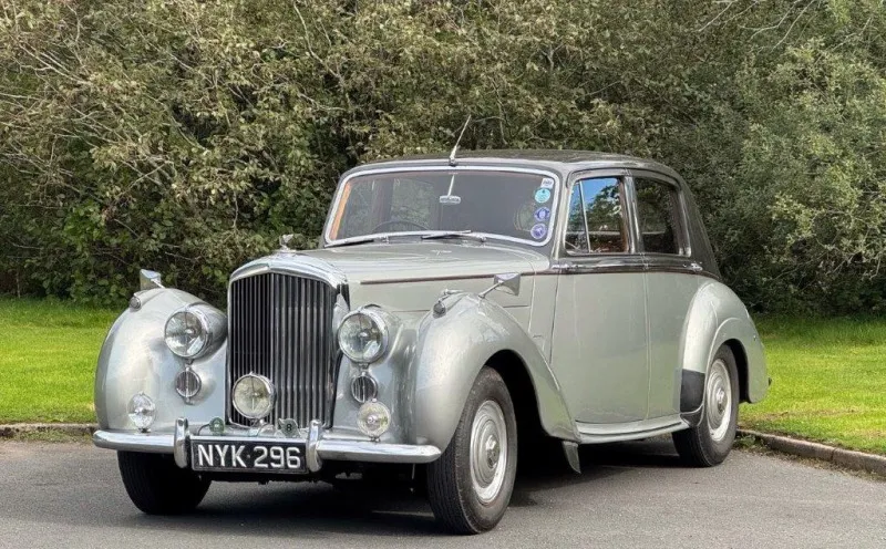 Bentley R Type Automatic (4) 1953