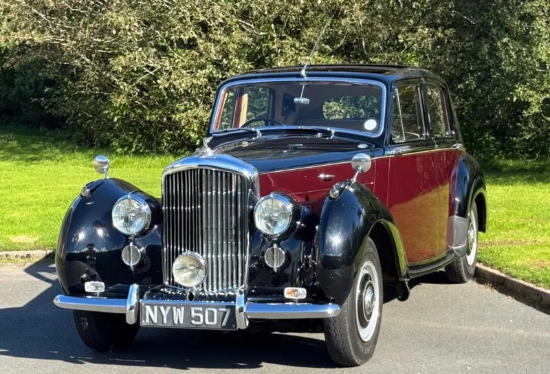 Bentley R Type Sports Saloon (4) 1953