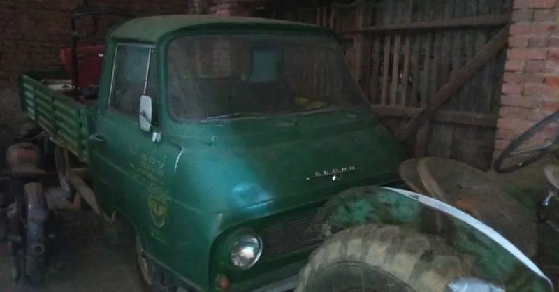 Škoda 1203 1 model 1800