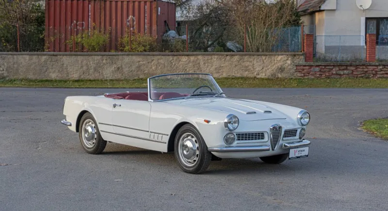 Alfa Romeo 2000 Spider 1961