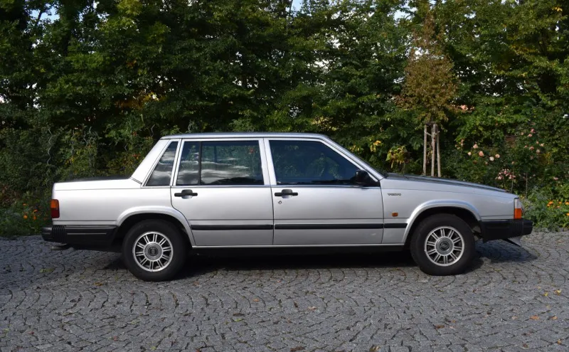 Volvo 740 GLE 1984