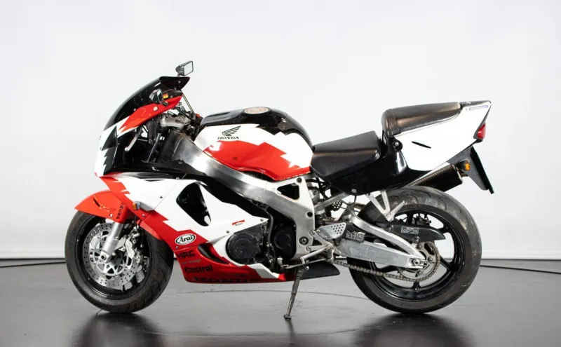 Honda CBR 900 1999