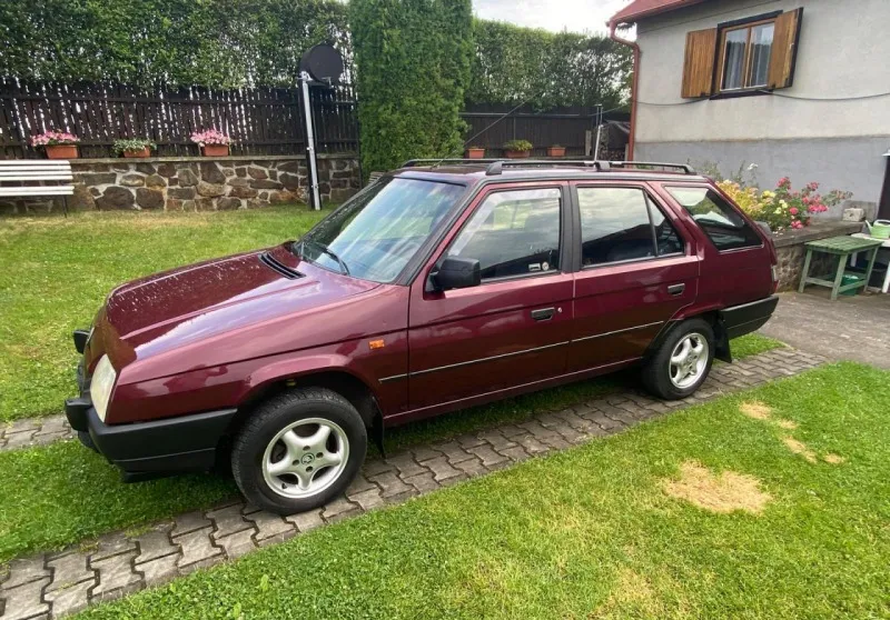 Škoda Forman Solitaire GLXi 1994