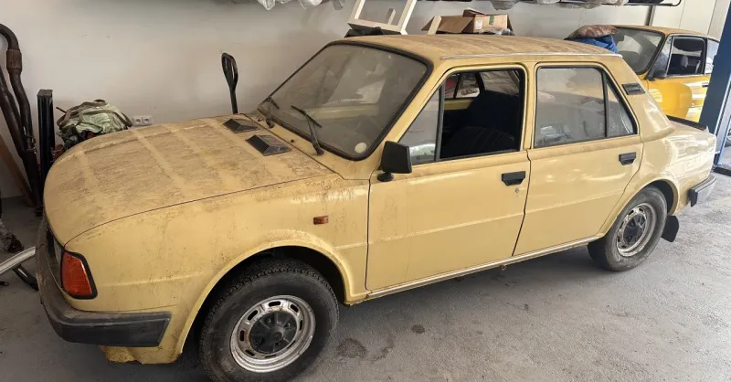 Škoda 105 105L 1985