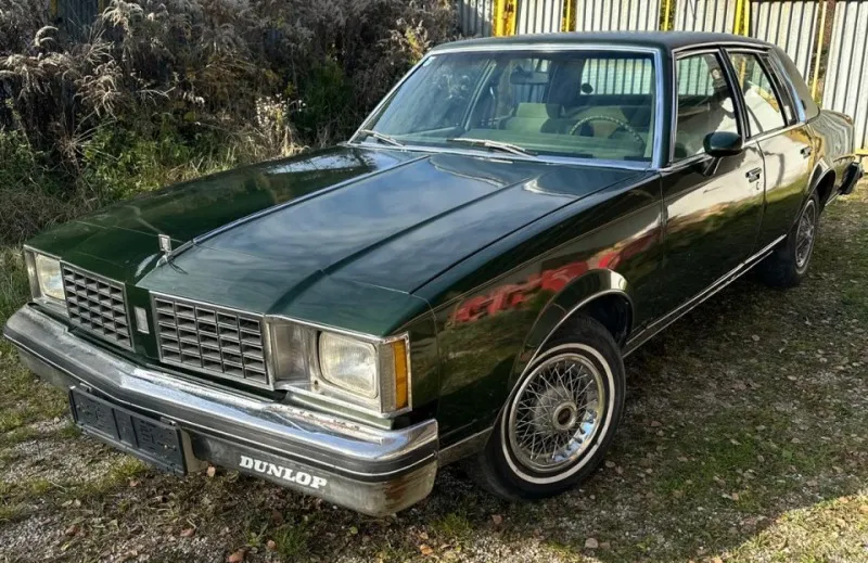 Oldsmobile Cutlass Supreme brougham 1980