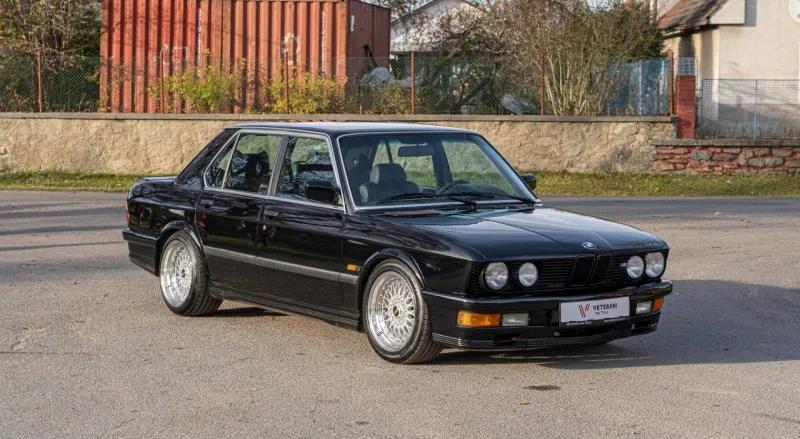 BMW M5 E28 M535i 1985