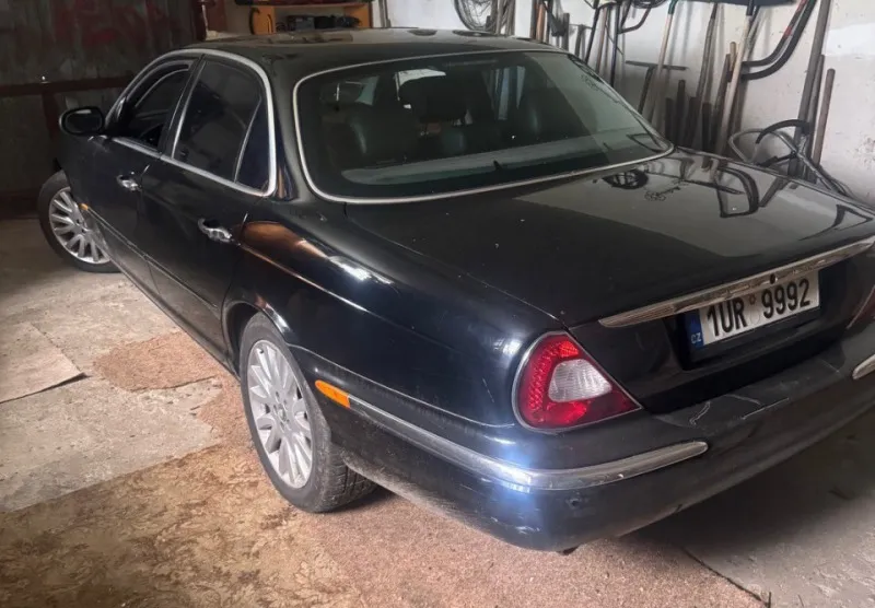 Jaguar XJ XJ8-N3 varianta B (501) 2003