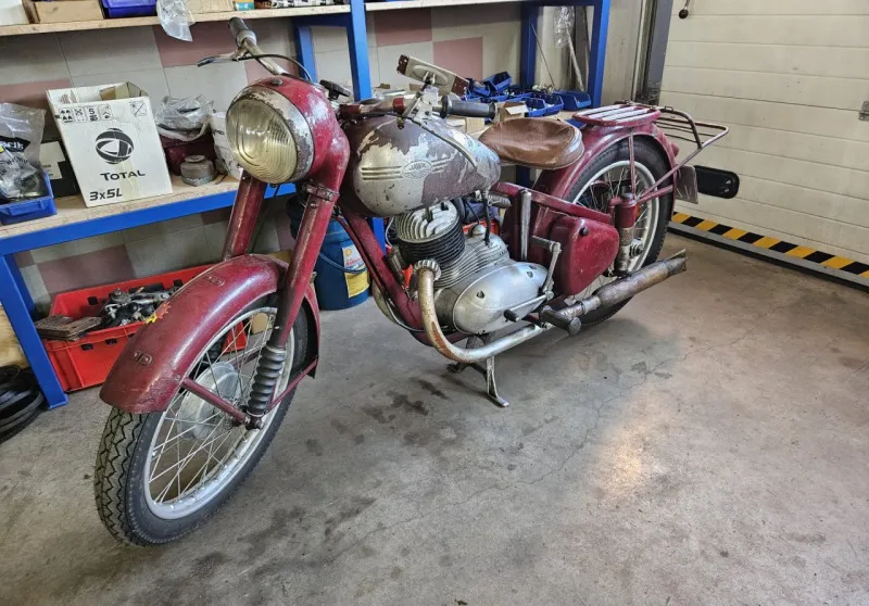 Jawa 250 11 1952