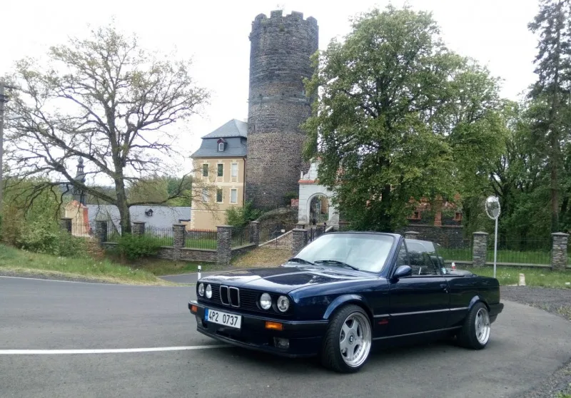 BMW 3 E30 318i cabrio 1990