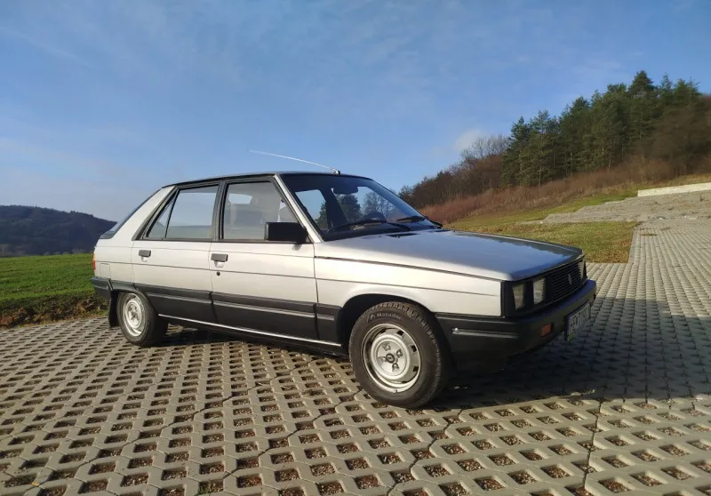 Renault 11 1984