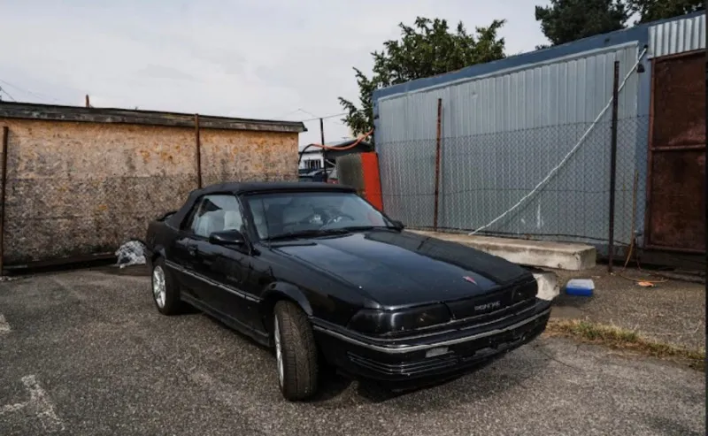 Pontiac Sunbird 1992