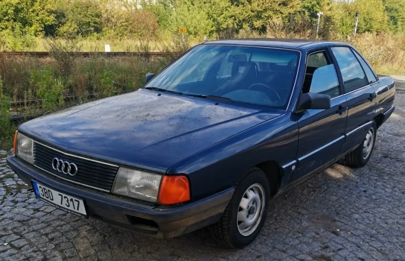 Audi 100 C3 1987