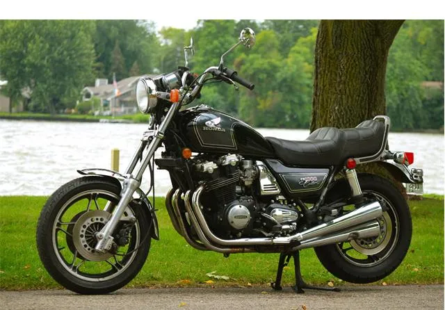 Honda CB 1000 Custom 1983