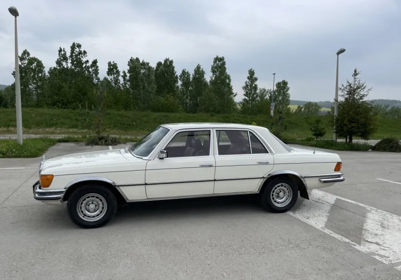 Mercedes-Benz 280 S W116 1975