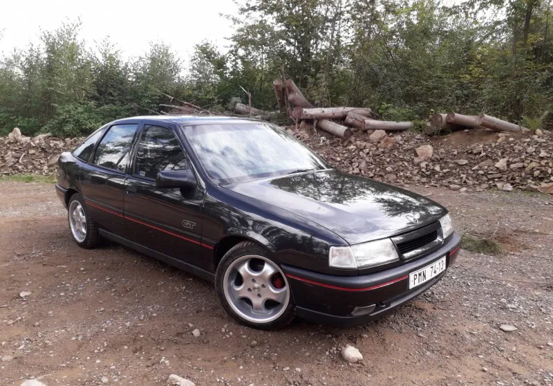 Opel Vectra GT 1989