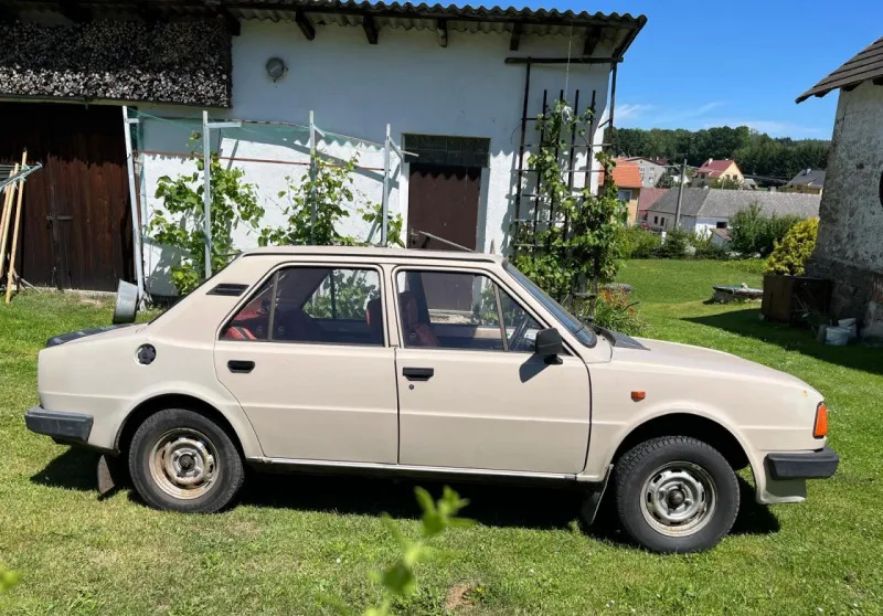 Škoda 125 1989