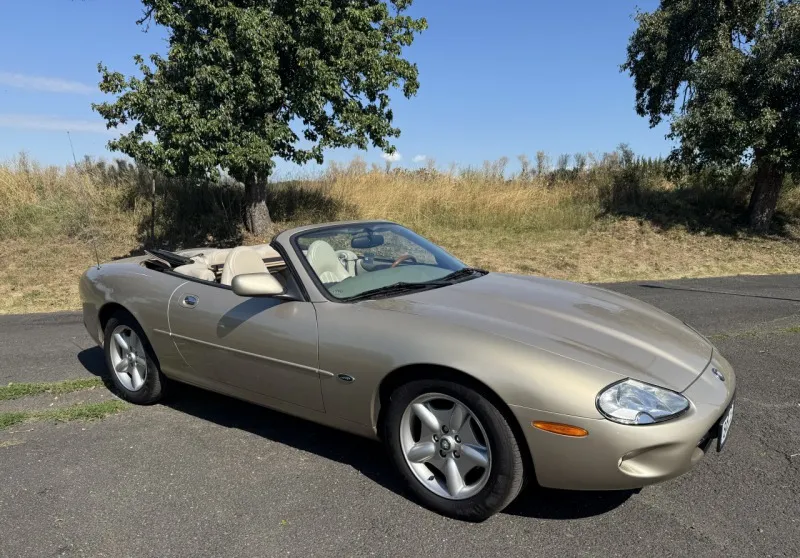 Jaguar XK8 Cabrio 1999