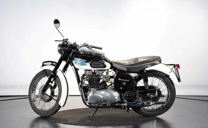 Triumph THUNDERBIRD 650 1958