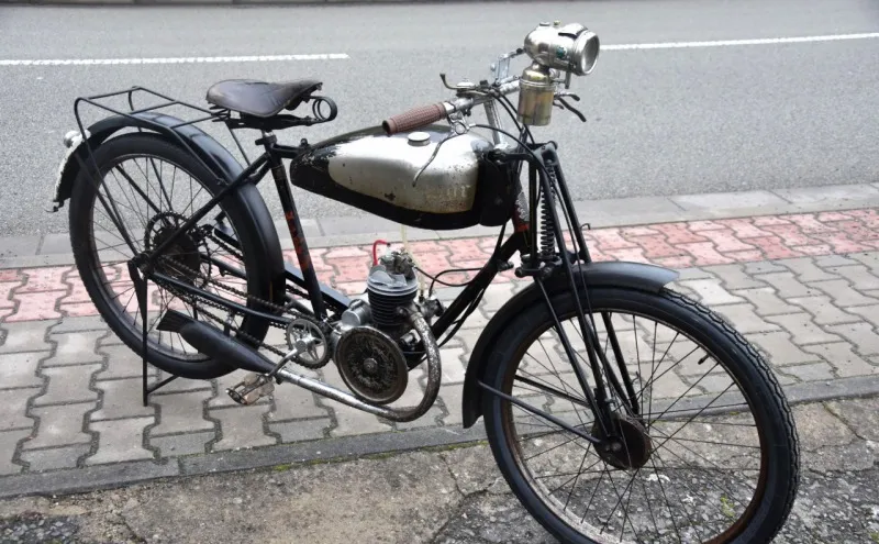 Armor Paris 100 1930