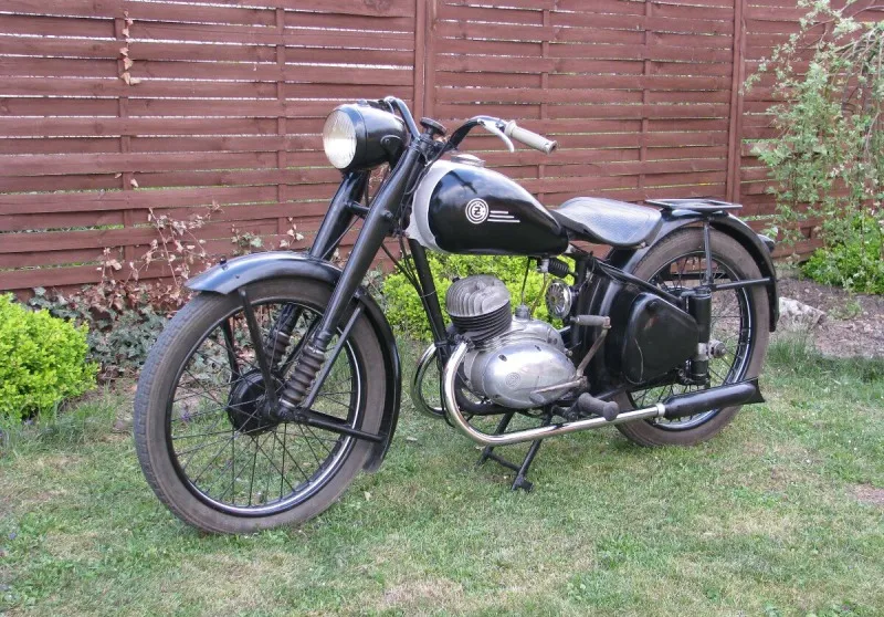 ČZ 150 Kominíček 1951