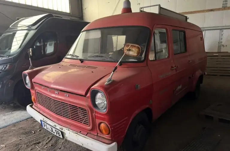 Ford Transit Mk1 1976