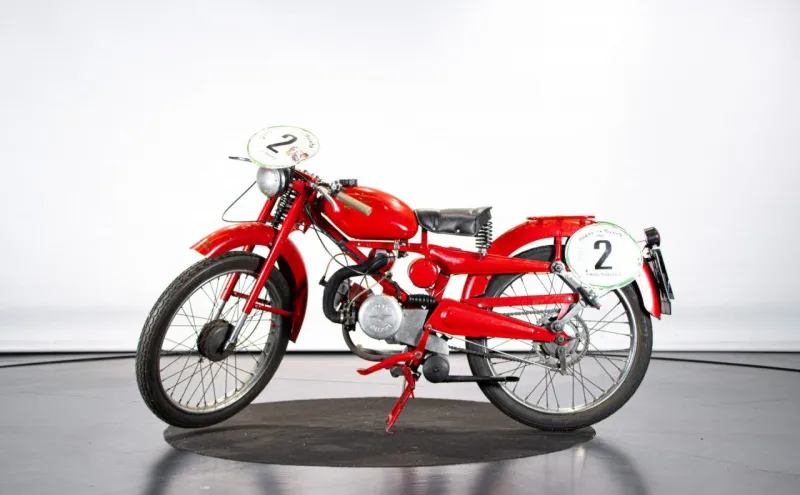 Moto Guzzi 65 SUPERLEGGERA 1954