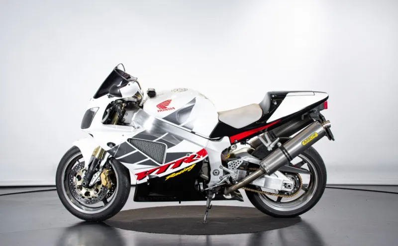 Honda VT VTR SP2 2002