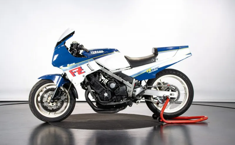 Yamaha FZ 750 1986