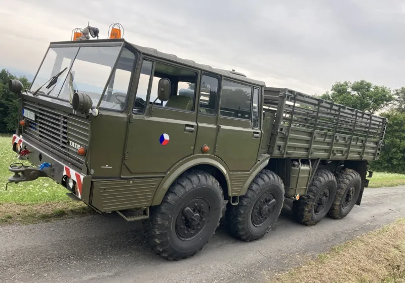 Tatra 813 8x8 kolos 1975