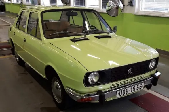 Škoda 105 S 1977