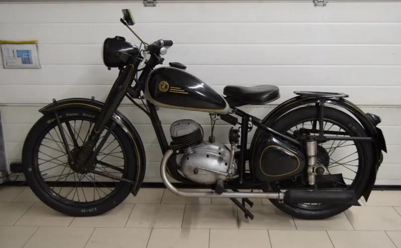 ČZ 150 C 1951